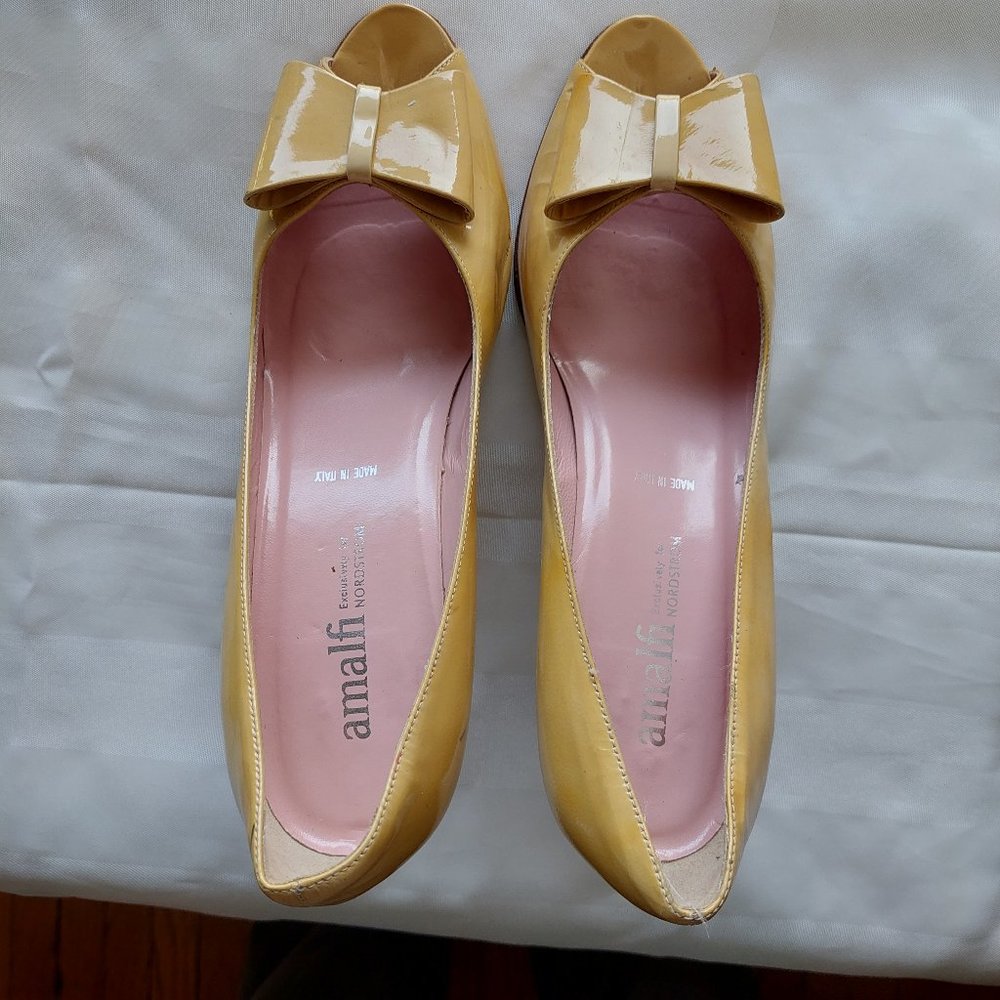 Amalfi for Nordstrom Shoes Women's 8.5 Bow Pumps Patent Leather
